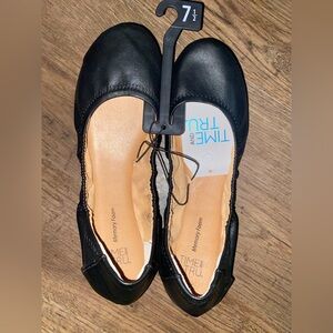New With Tags Time And Tru Women's Black Scrunch Ballet Flat Shoes Size 7.5